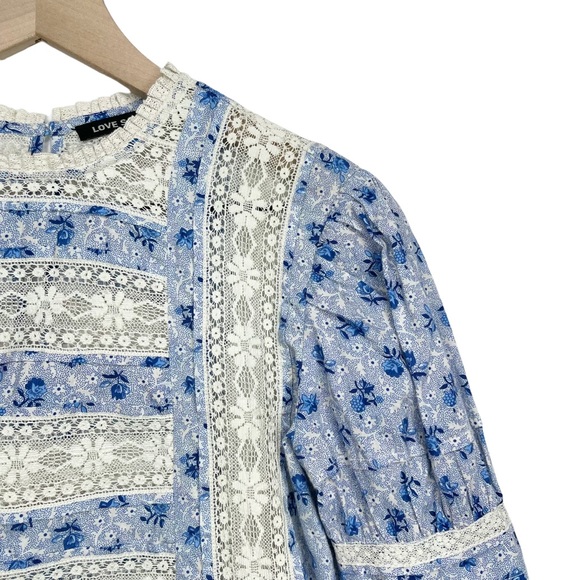 ♦️SOLD♦️Anthropologie Love Sam Antoinette Cropped Floral Lace Top - Picture 5 of 16